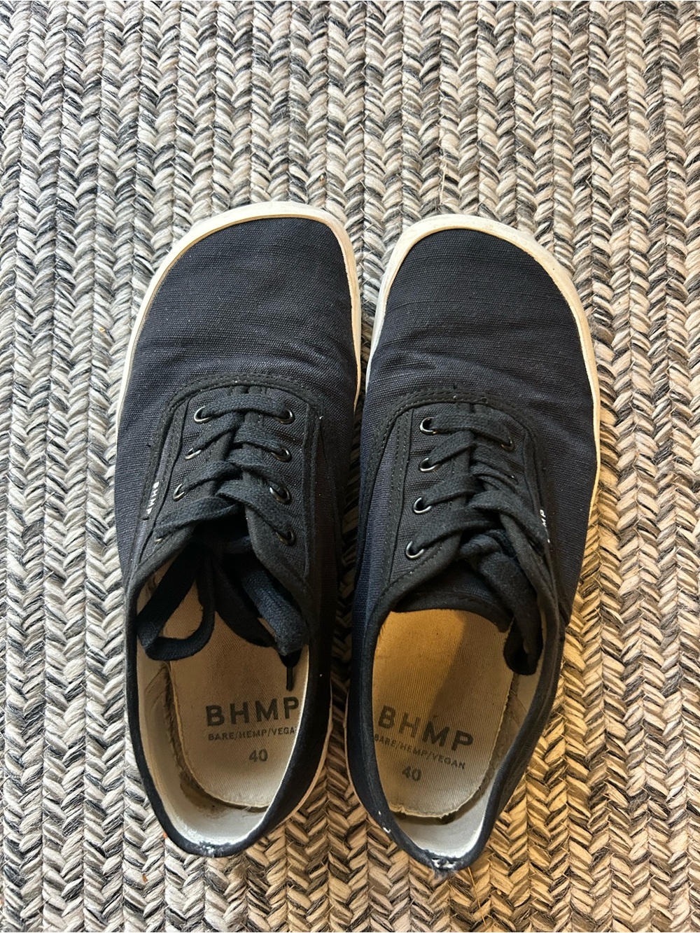 Bohempia black Canvas Women's Casual Sneakers barefoot